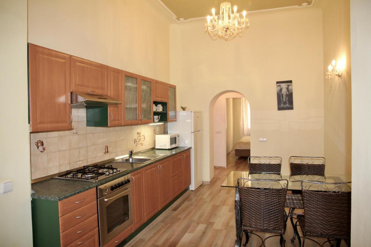 Apartman Sylva Na Stare Louce 42 Карловы Вары Экстерьер фото